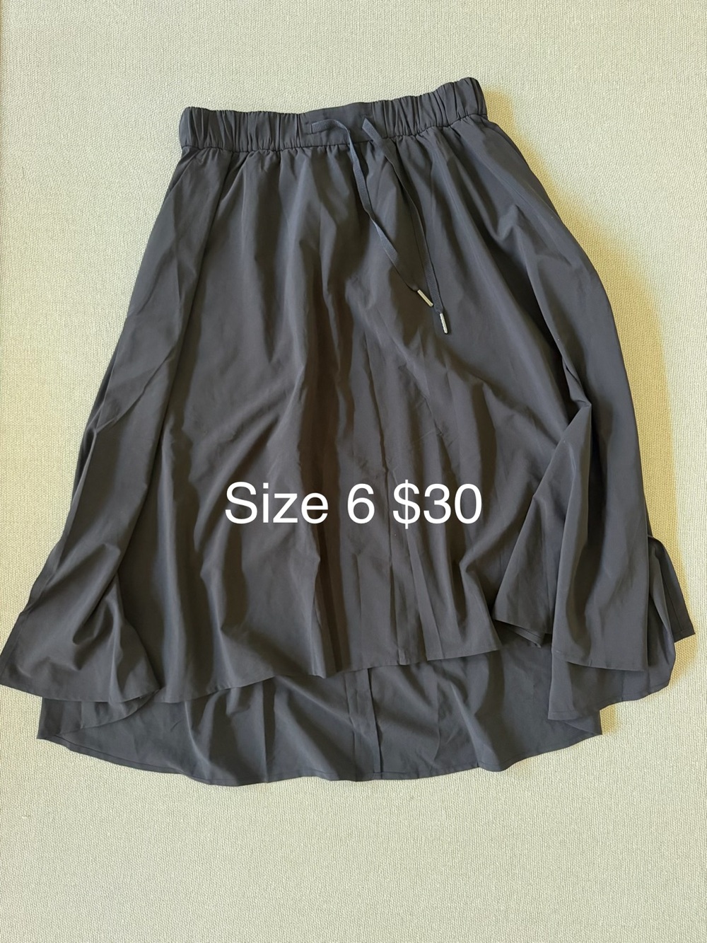 lululemon athletica Charcoal High-Low Drawstring Skirt